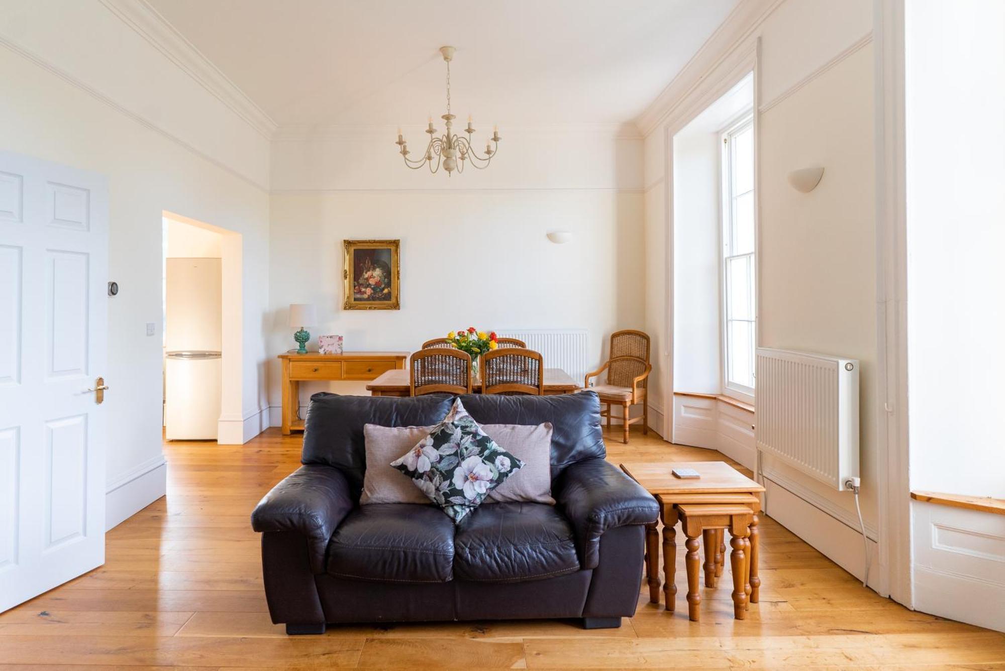 Holyland House - Greenacres Estates Lamphey Extérieur photo