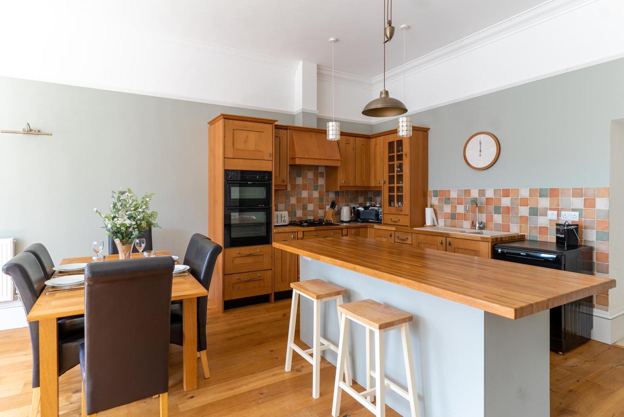 Holyland House - Greenacres Estates Lamphey Extérieur photo
