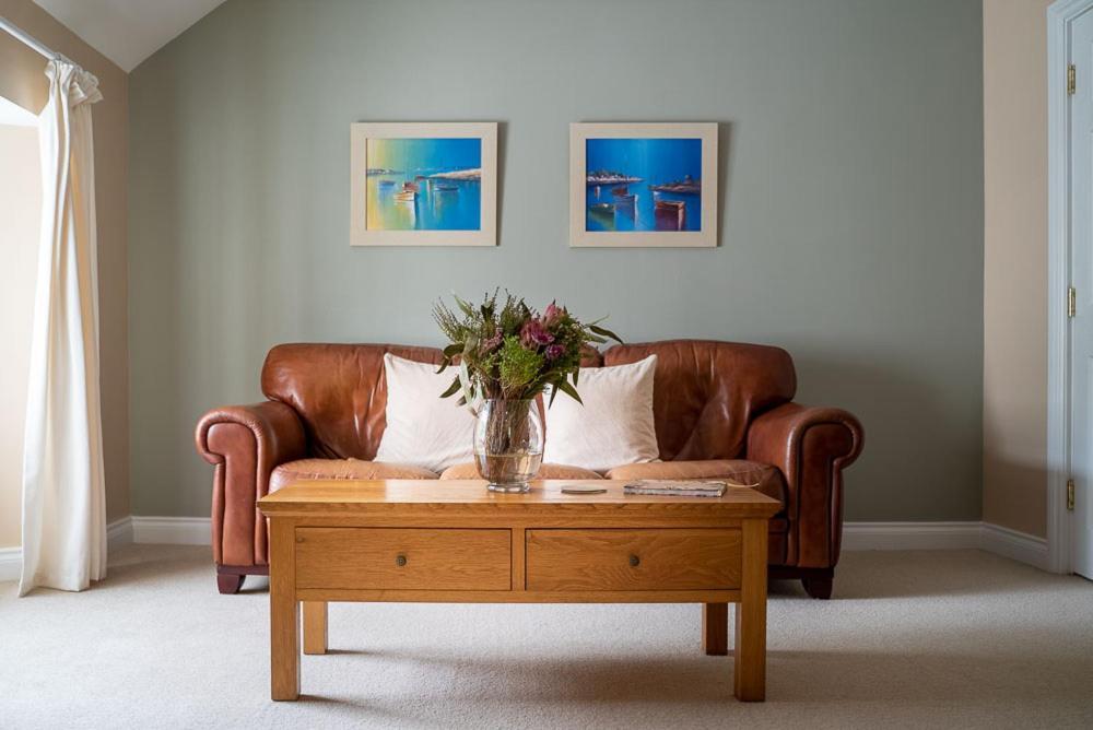 Holyland House - Greenacres Estates Lamphey Extérieur photo