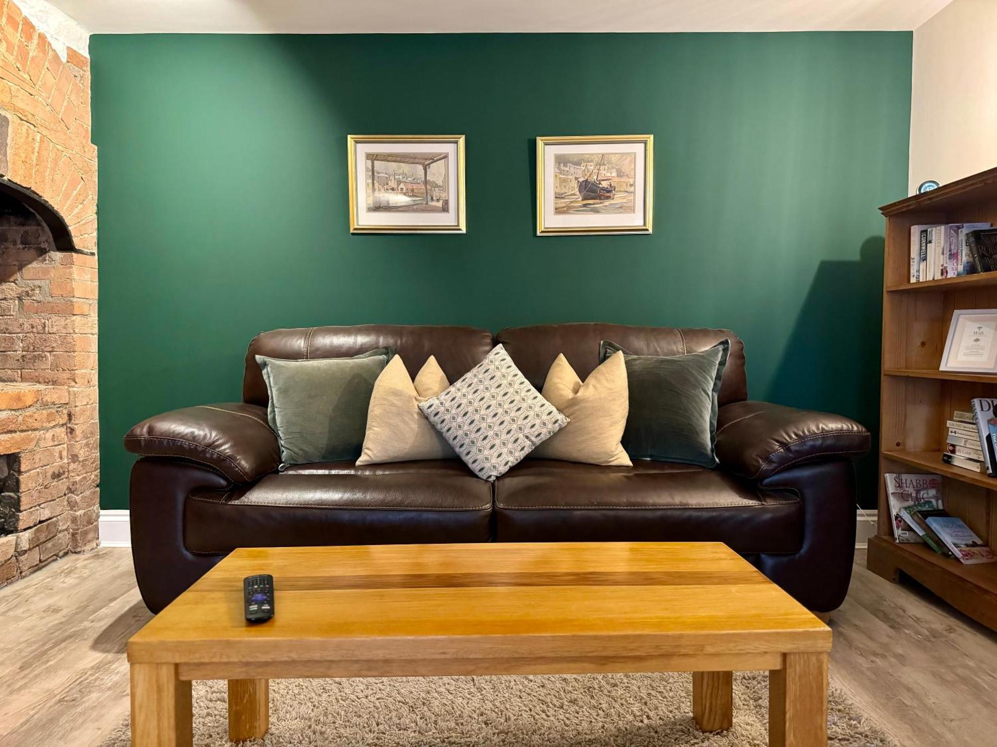 Holyland House - Greenacres Estates Lamphey Extérieur photo